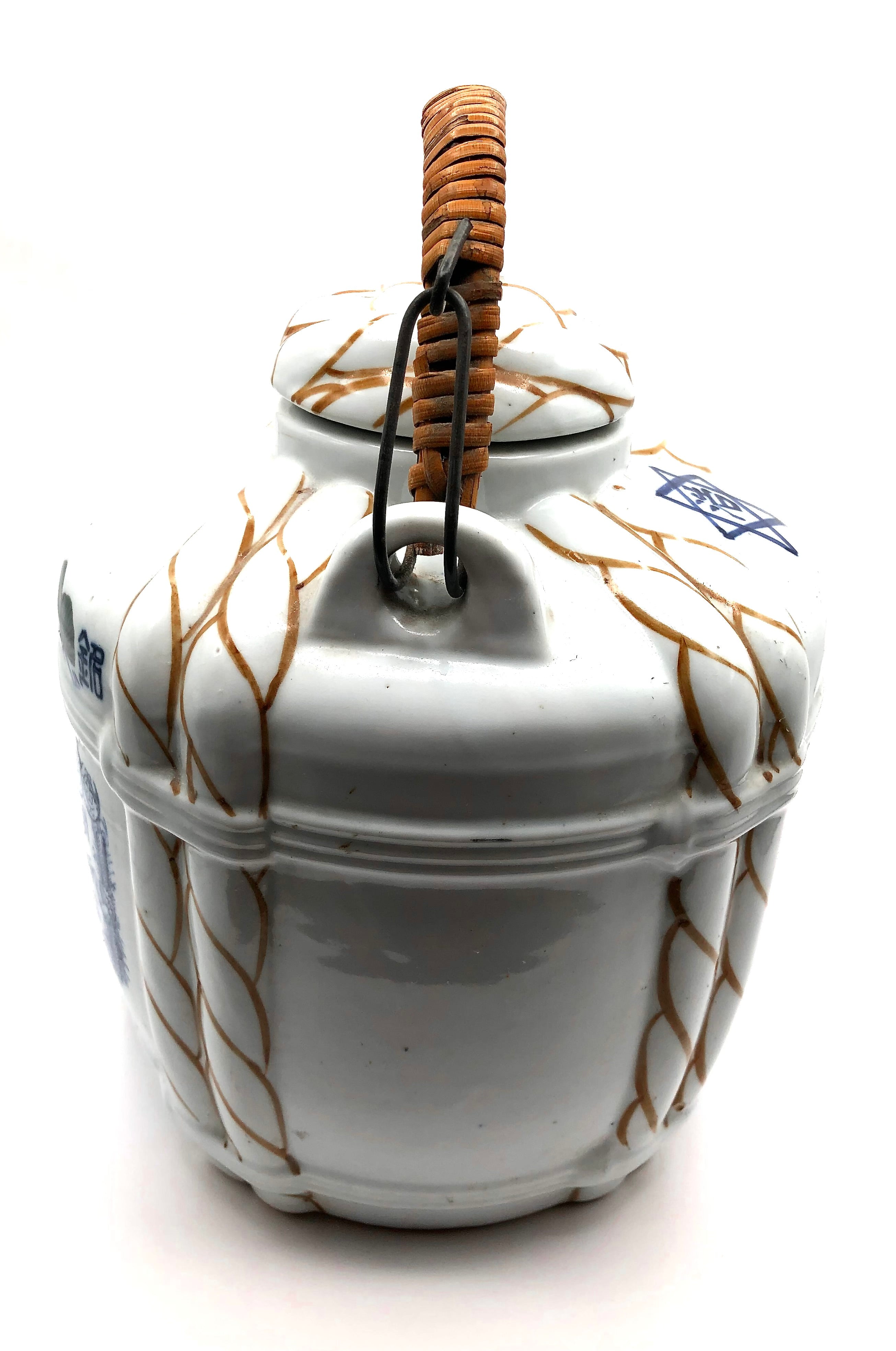 Antique Japanese Blue and White Porcelain Sake Cask / Taru Porcelain Barrel Dispenser