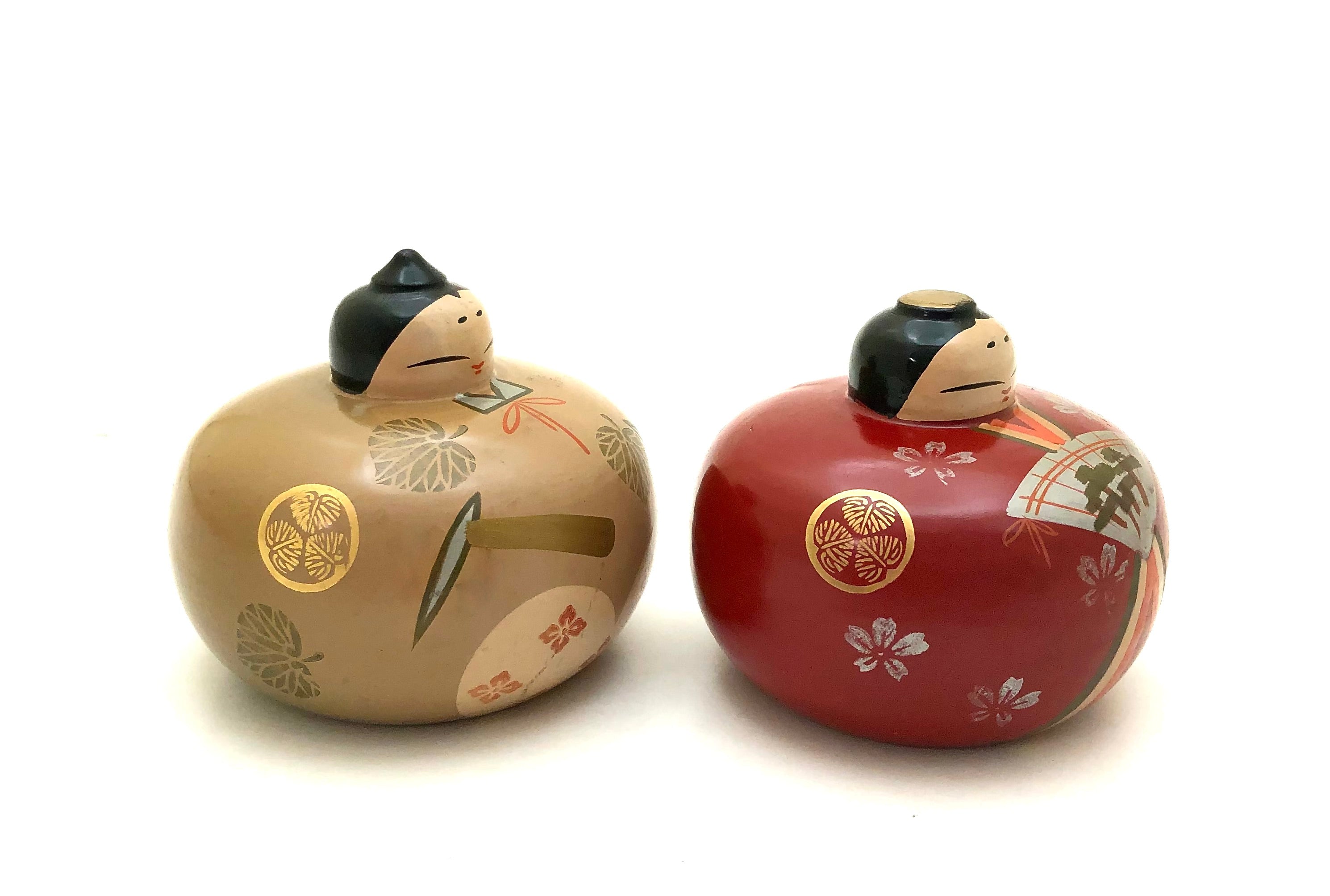 Vintage Japanese Kokeshi Wooden Ouchi-Nuri Hina Doll Lacquered Emperor and Princess | Ouchi Lacquerware