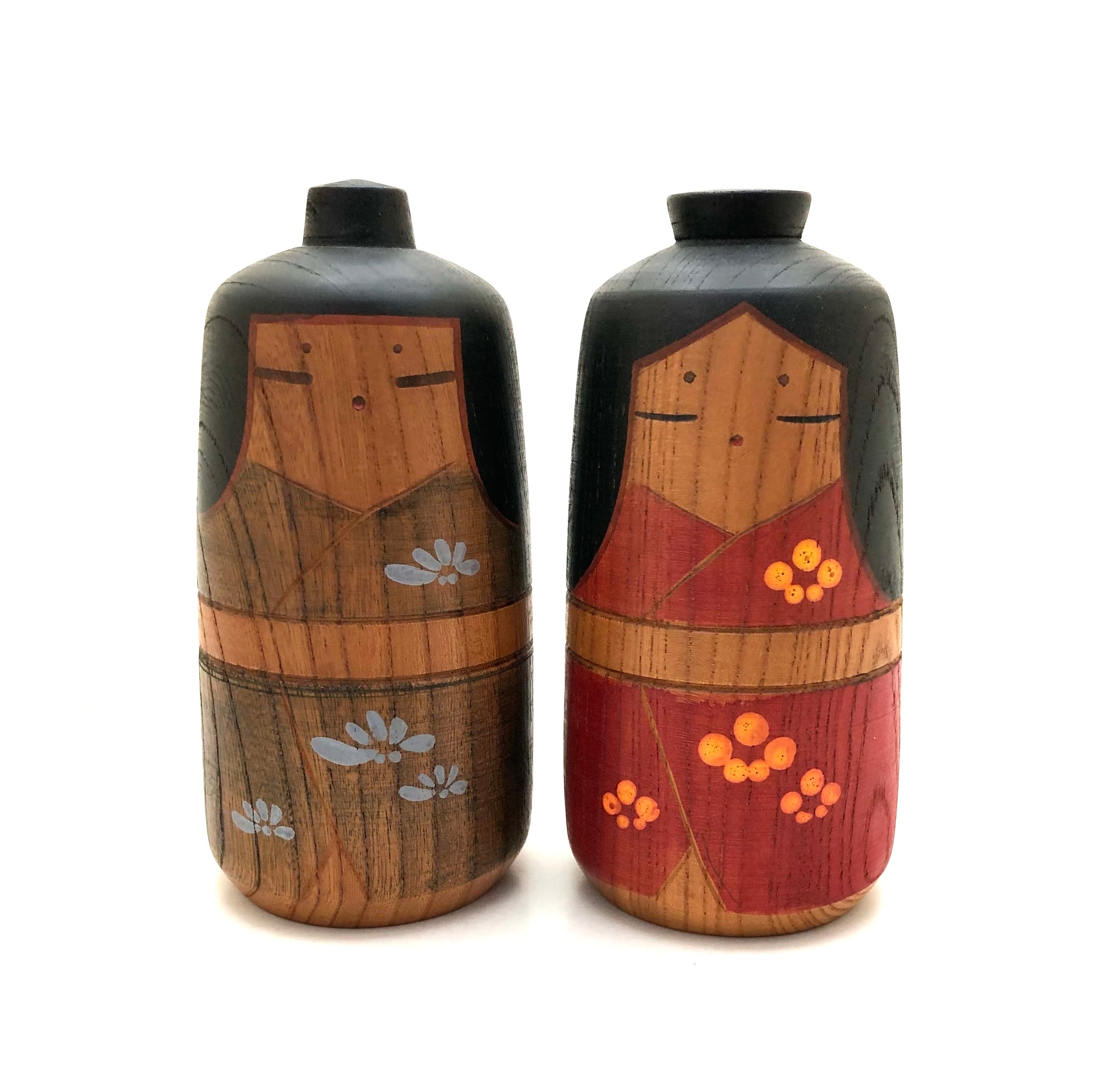 Vintage Sosaku Kokeshi entitled: ‘Kōtei to kōgō’ by Yamanaka, Sanpei (1926-)