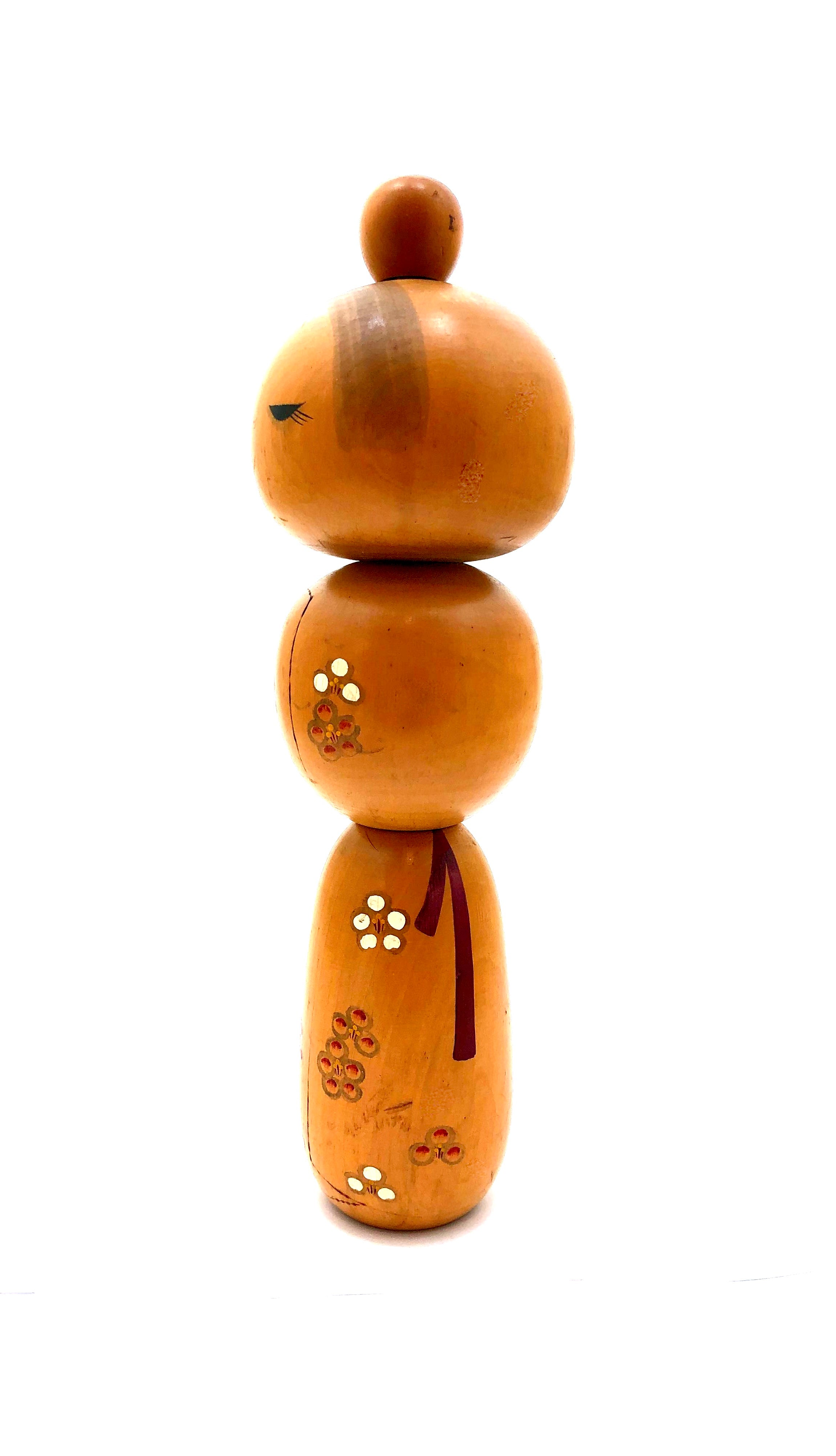 Sosaku Kokeshi by Sato, Suigai_Side View