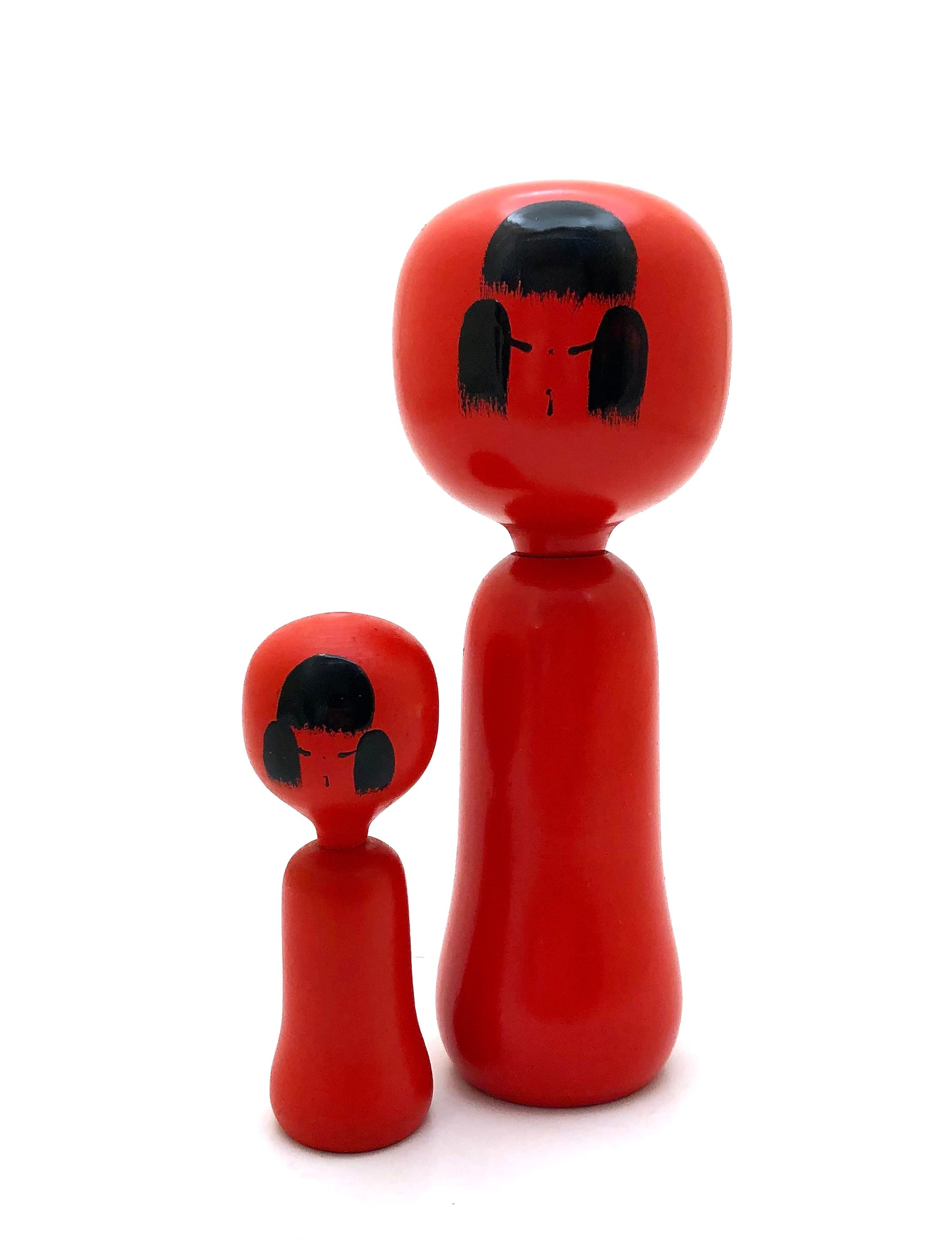 Vintage Sosaku Kokeshi Siblings by Ishihara Hideo "Aka Warabe | Red Kid; (Kuro Kami | Black Hair”