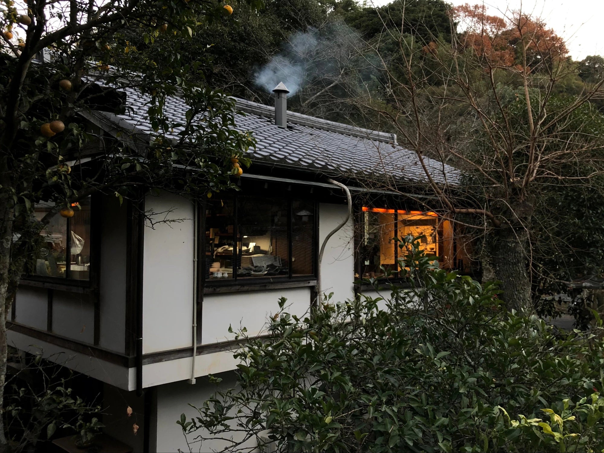 Famous Ceramics of Japan 9: Karatsu by Tarouemon Nakazato